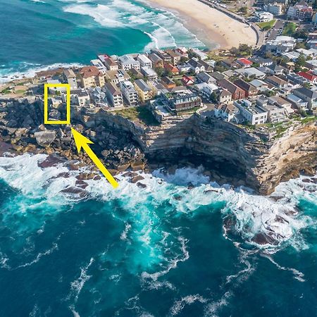 Upscale Cliffside Studio With Ocean Views North Bondi Sydney Exterior photo