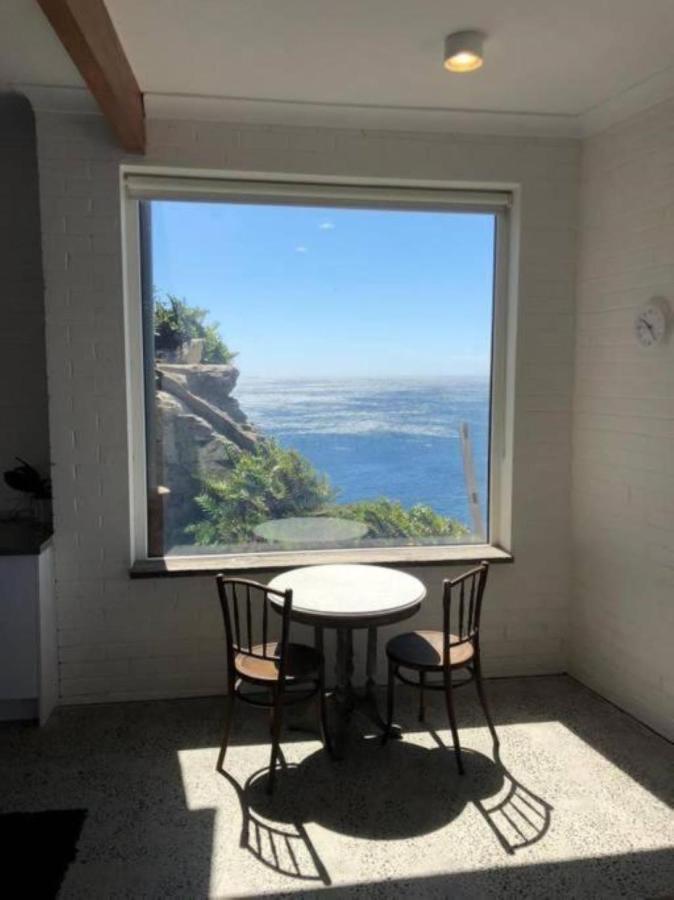 Upscale Cliffside Studio With Ocean Views North Bondi Sydney Exterior photo